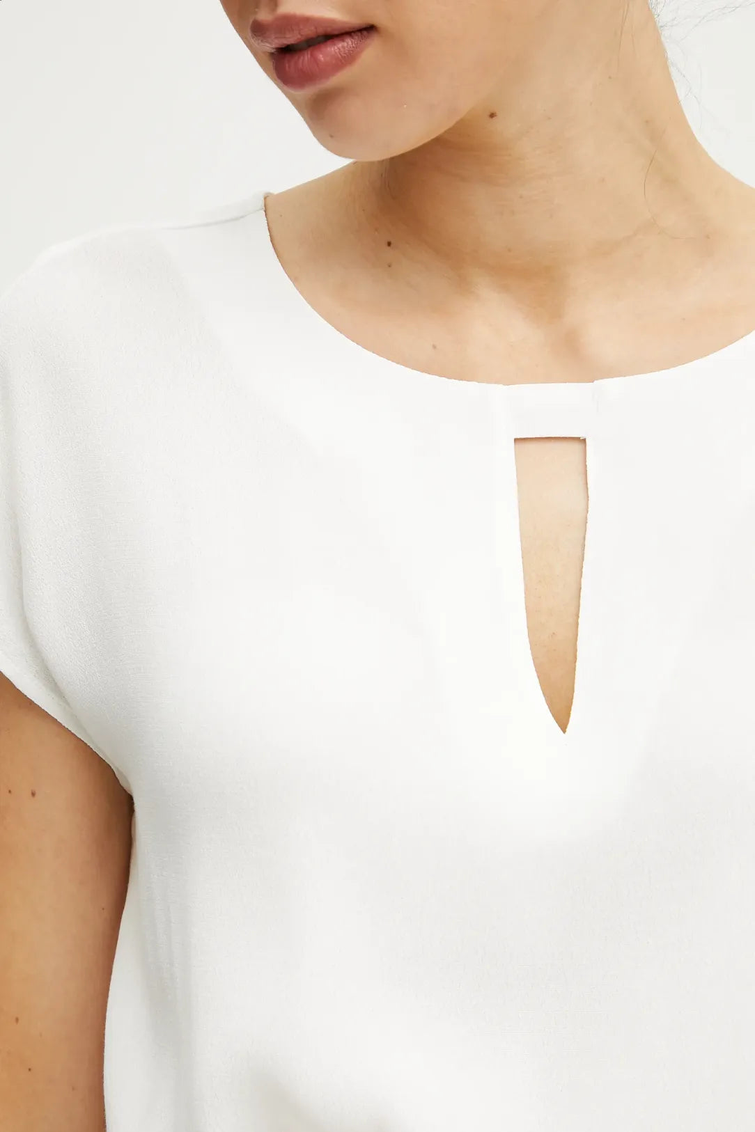 GPP25428BL-WHITE - BLUSA - SILVIAN HEACH
