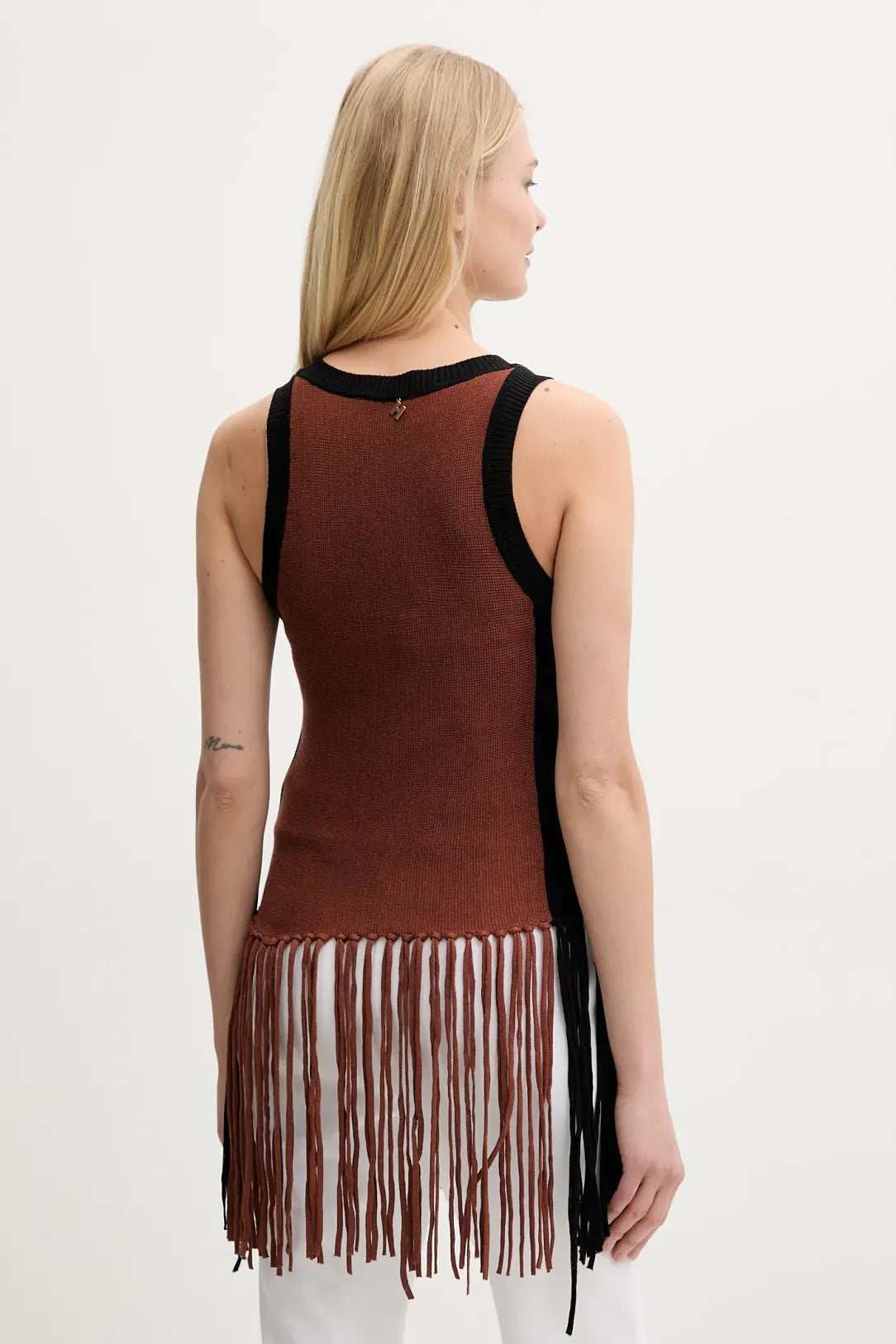 GPP25025TO-BLACK/BROWN - TOP - SILVIAN HEACH