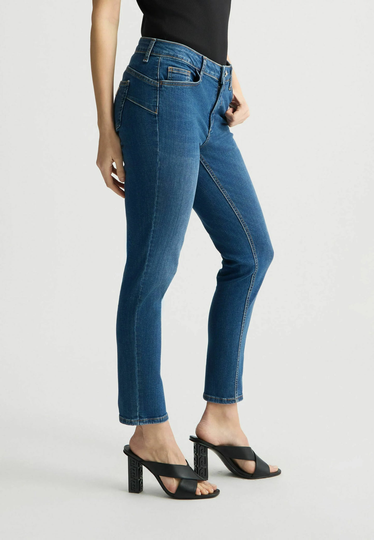 UA5035D0236B-DENIMBLU - JEANS - LIU JO