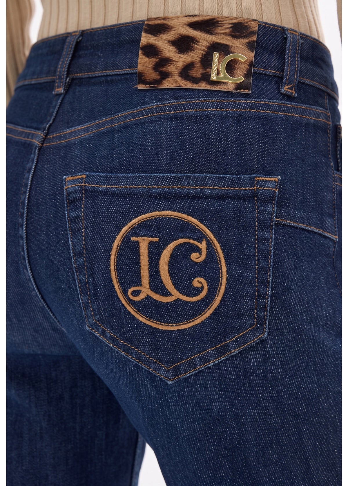 LF2614022 - JEANS - LOLA CASADEMUNT